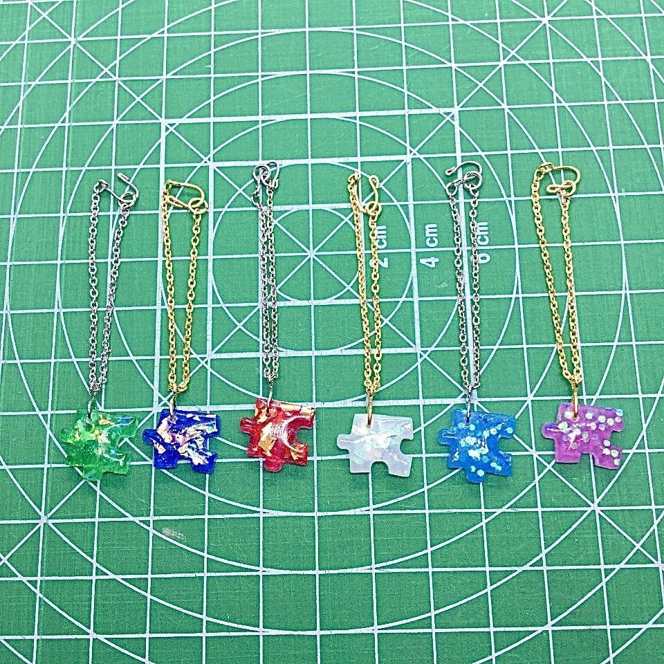 パズルピースペンダント
