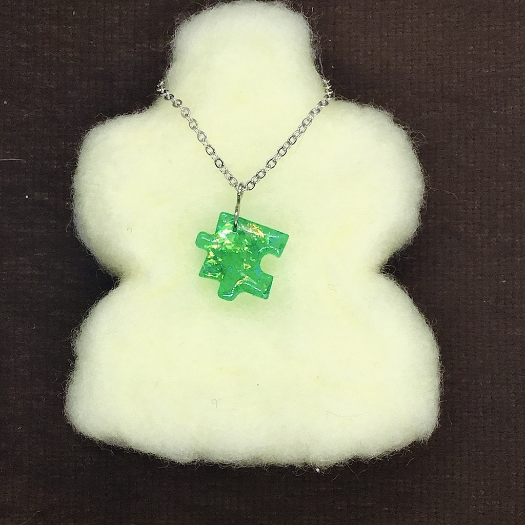 パズルピースペンダント