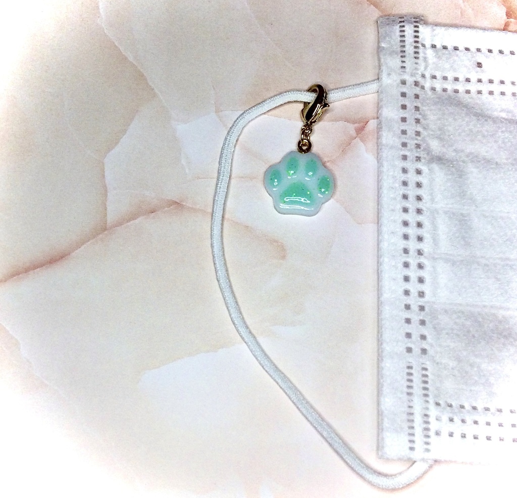 カラフルマスクチャーム