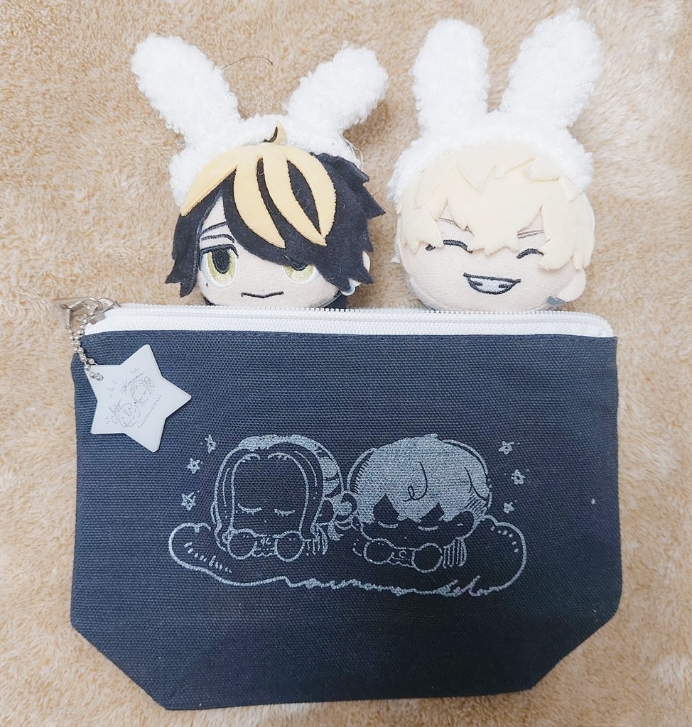 すぴすぴとらふゆマチ付きポーチ