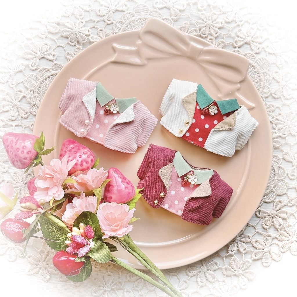 2/11(水)21:00〜通販予定【10cmぬい用】いちごset