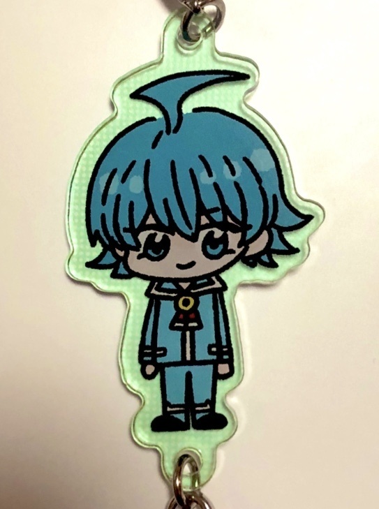 アズイル繋がるアクキー