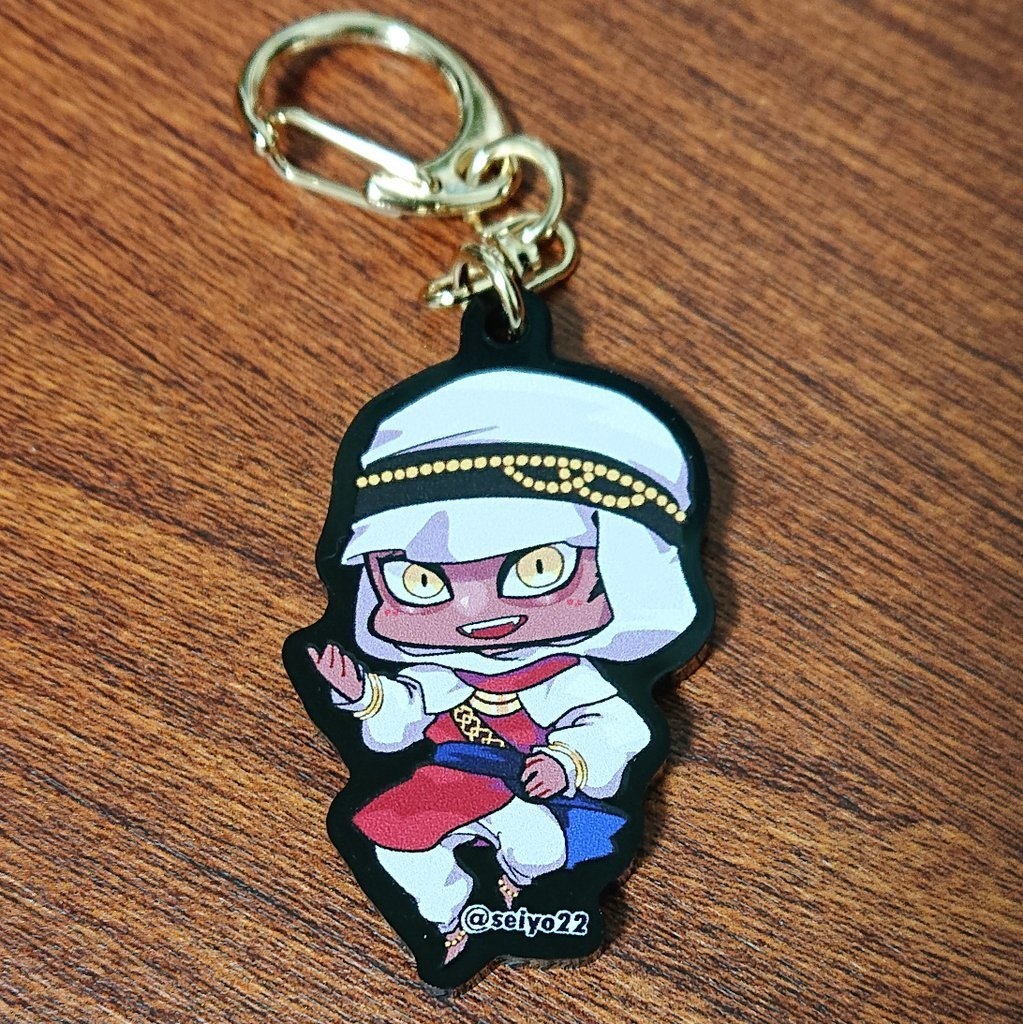 みにらとアクキー