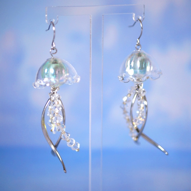 ガラスのクラゲシャンデリアピアス・イヤリング シルバー