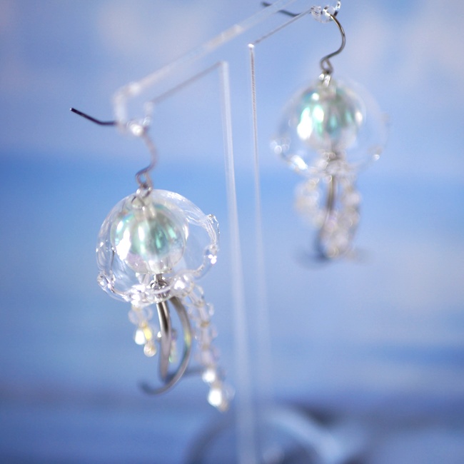 ガラスのクラゲシャンデリアピアス・イヤリング シルバー