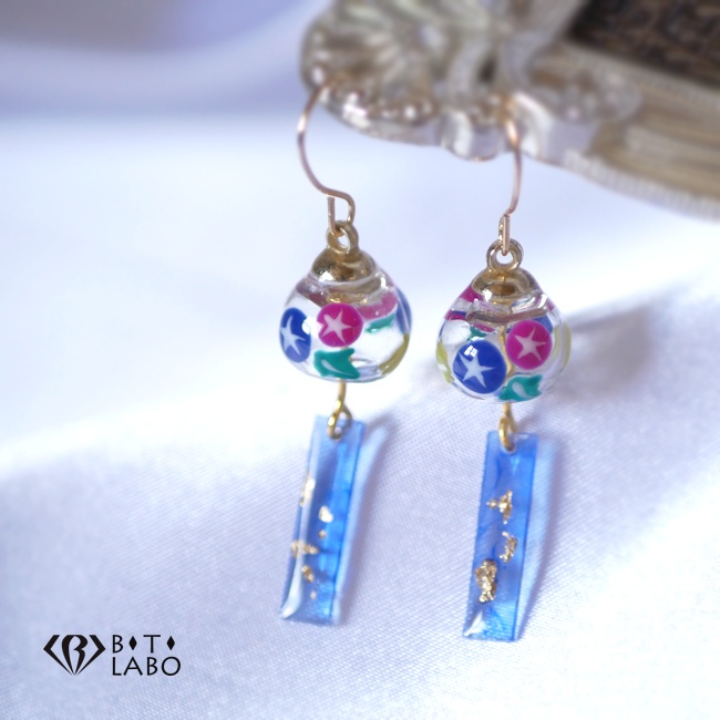 手描きの朝顔風鈴ピアス・イヤリング