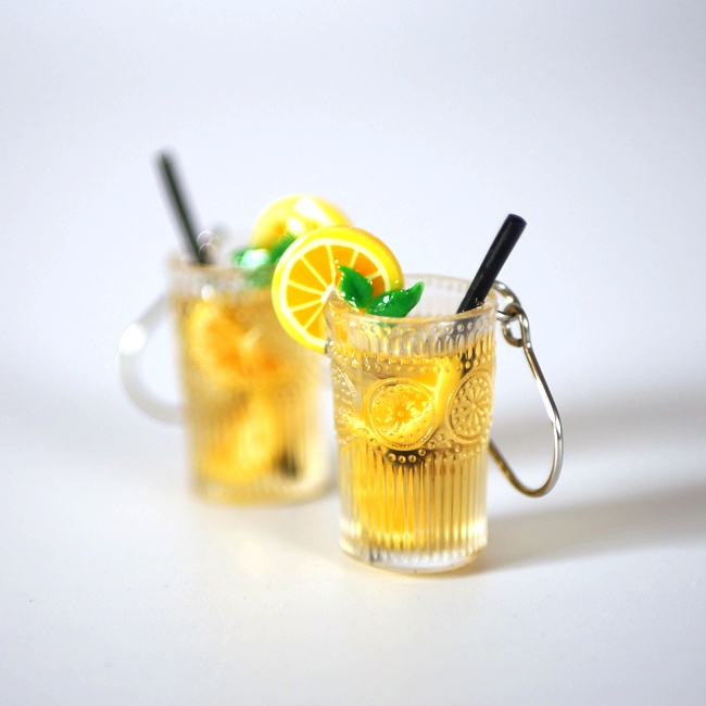 グラスまでレモン柄!レモン アイスティーのピアス・イヤリング