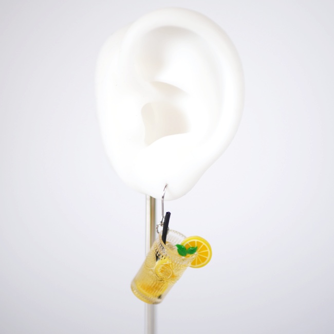 グラスまでレモン柄!レモン アイスティーのピアス・イヤリング