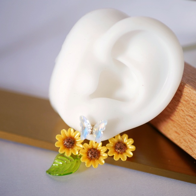 ひまわり畑と蝶の2wayピアス【片耳用】