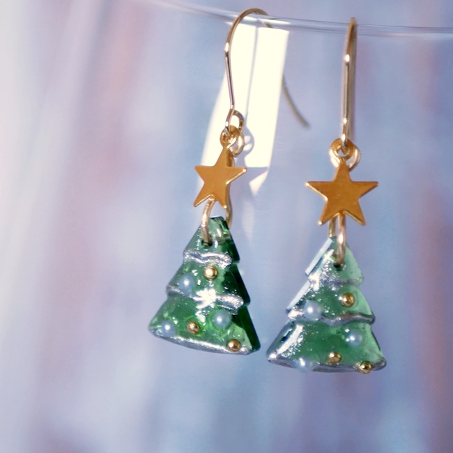 クリスマスピアス ガラスのクリスマスツリー