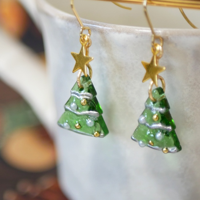 クリスマスピアス ガラスのクリスマスツリー
