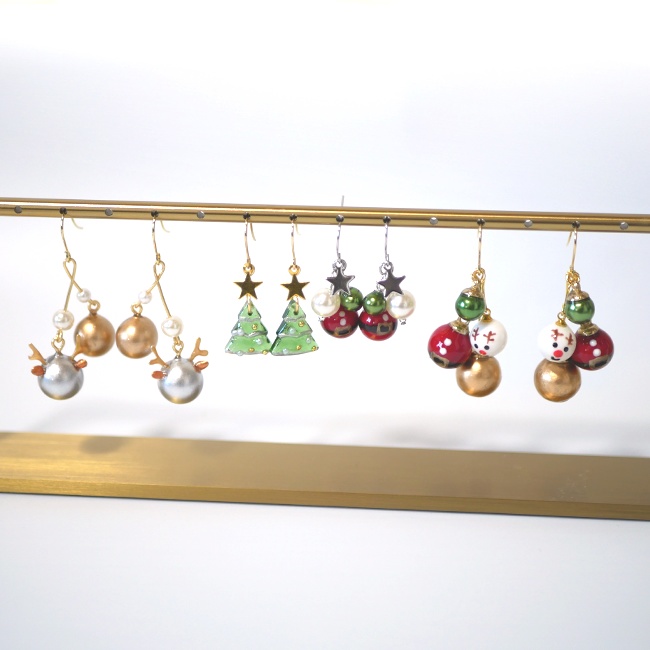クリスマスピアス ガラスのクリスマスツリー