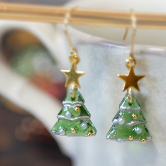クリスマスピアス ガラスのクリスマスツリー