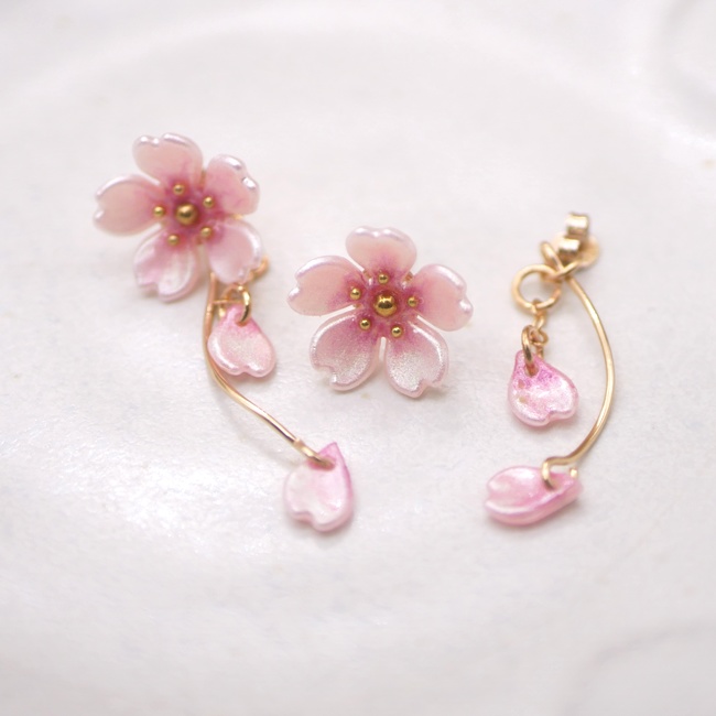 ひと粒桜とひらり花びらピアス・イヤリング 3way