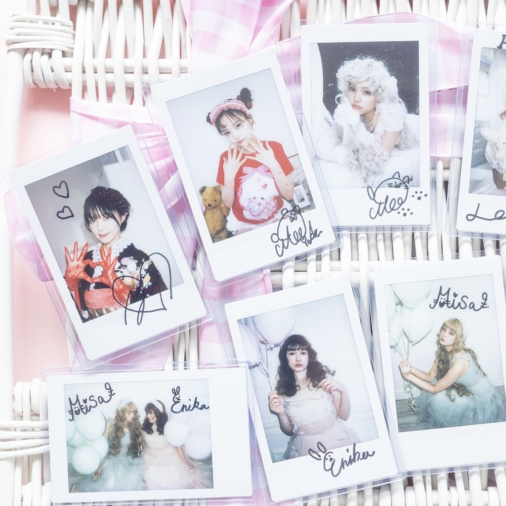 モデルさん別ランダムチェキ