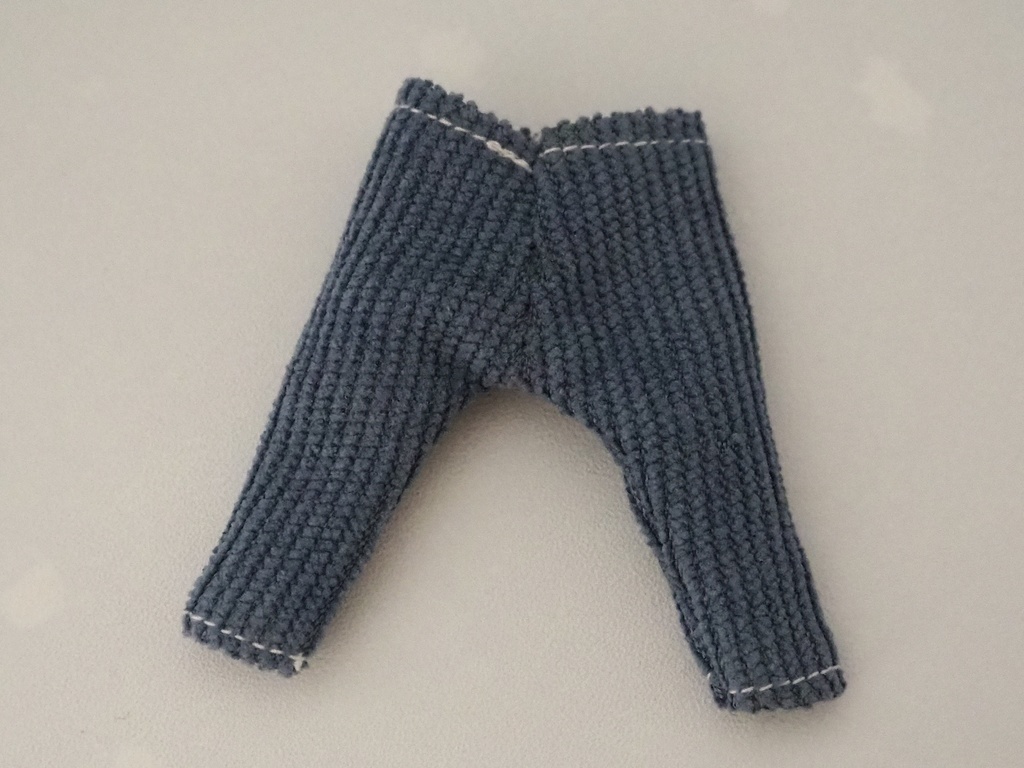 シンプルスリムパンツ　コーデュロイ　ねんどろいどどーる
