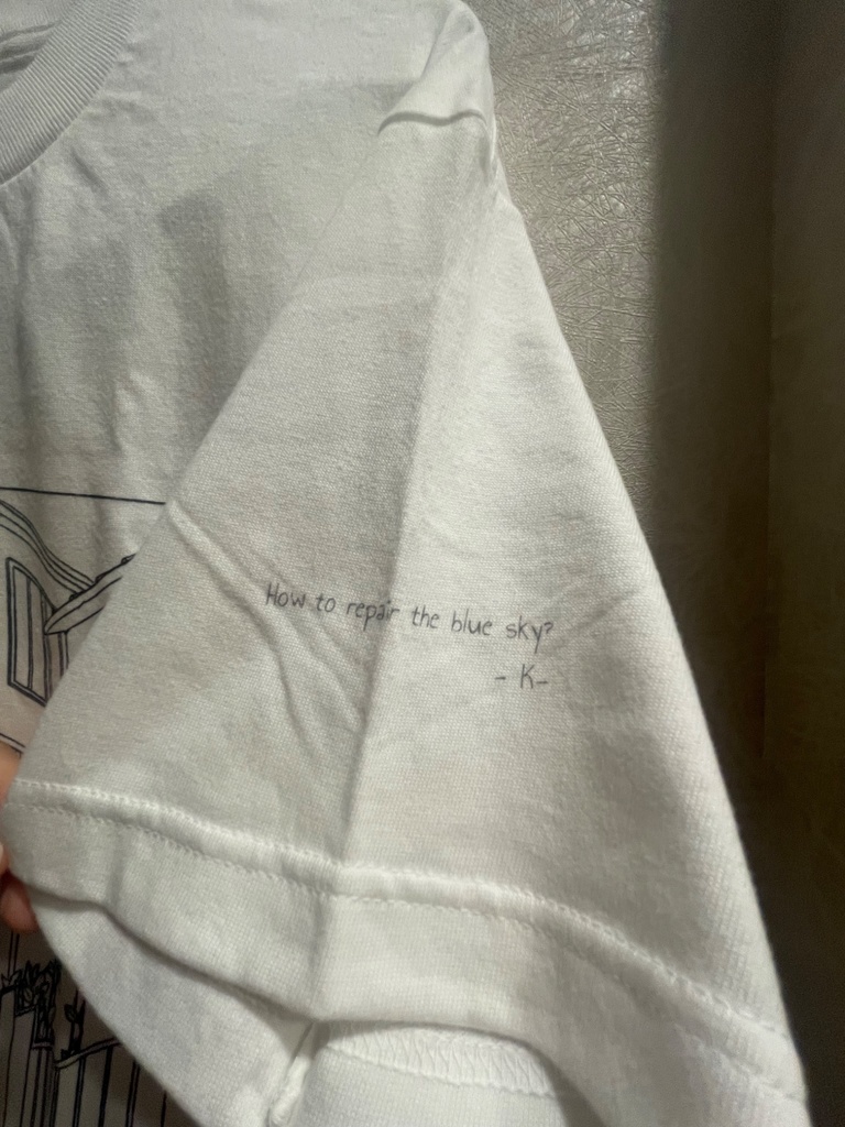 モノトーンTシャツ