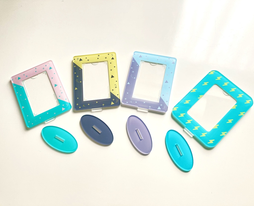 トレカスタンド