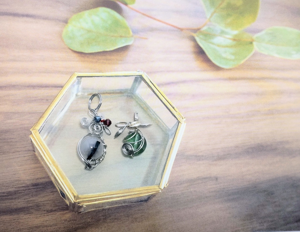 【オリジナル】天然石×ワイヤーラッピングペンダントトップ