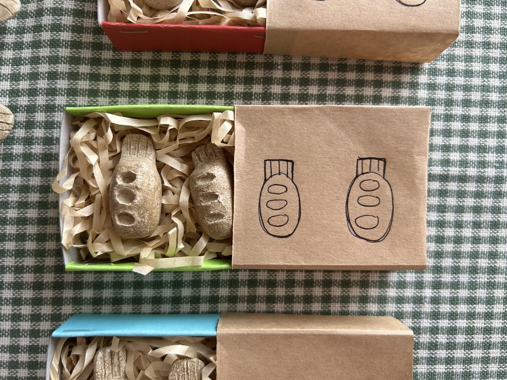 【置き物】小さいパンみたいないきもの