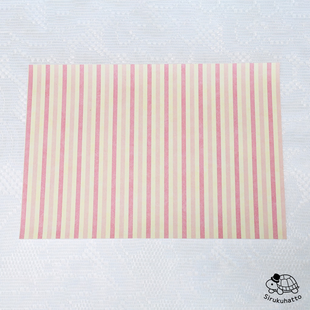 ホワイトチョコレートカラーのデザインペーパー|ストライプ柄
