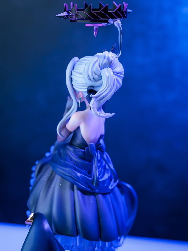 【4月末発送】ヒナ 1/7未塗装未組み立てガレージキット