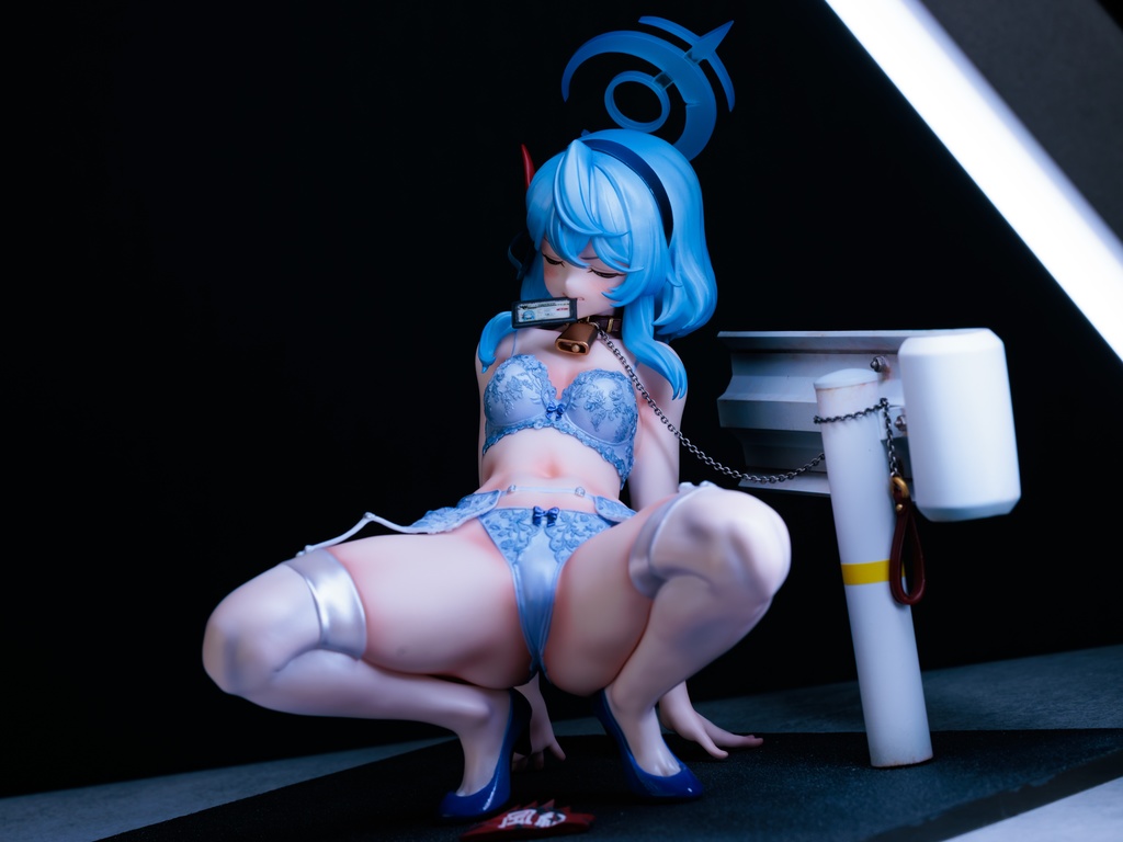 【3月末発送】アコ 1/7未塗装未組み立てガレージキット