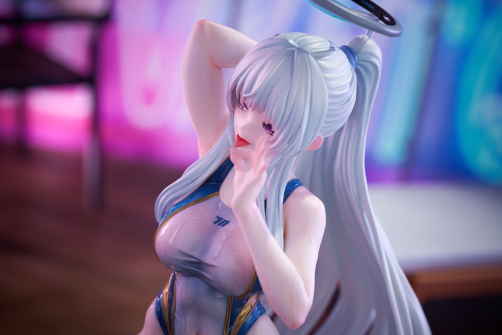 ノア 1/7未塗装未組み立てガレージキット