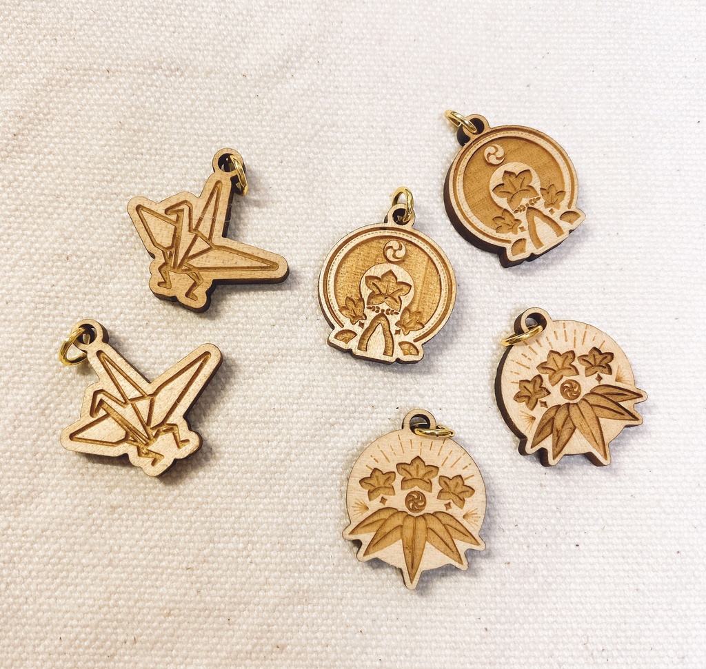 とうらぶウッドピアス