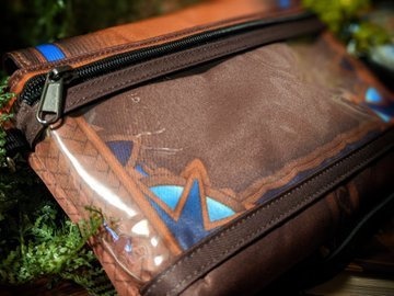 魔法の転送ポシェット(展示のみ)