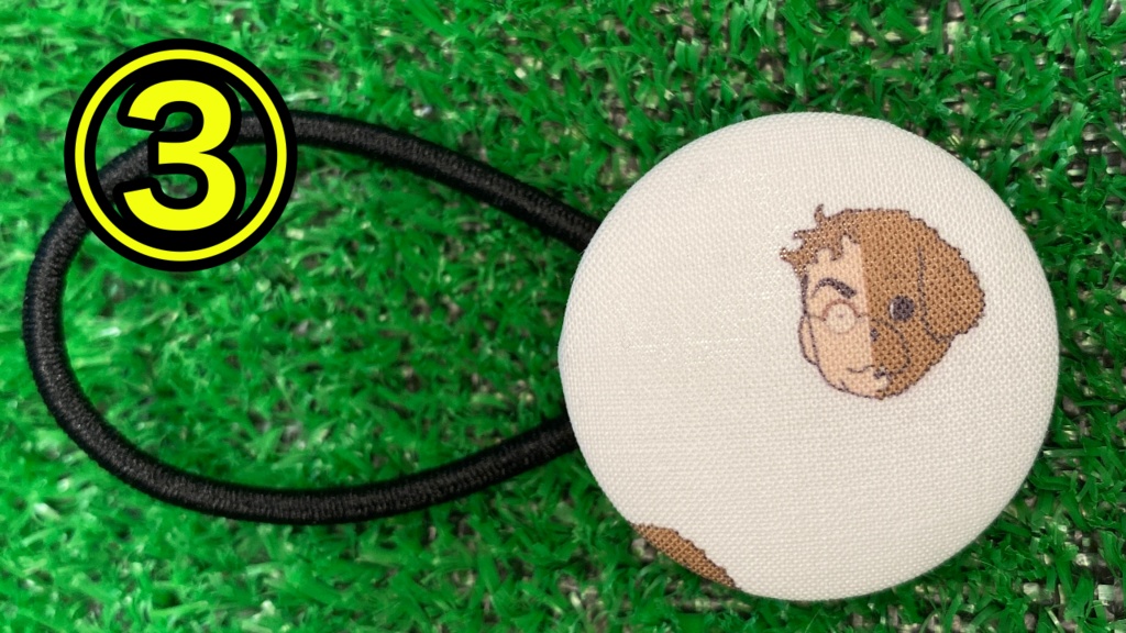 はせのくるみボタン髪留め