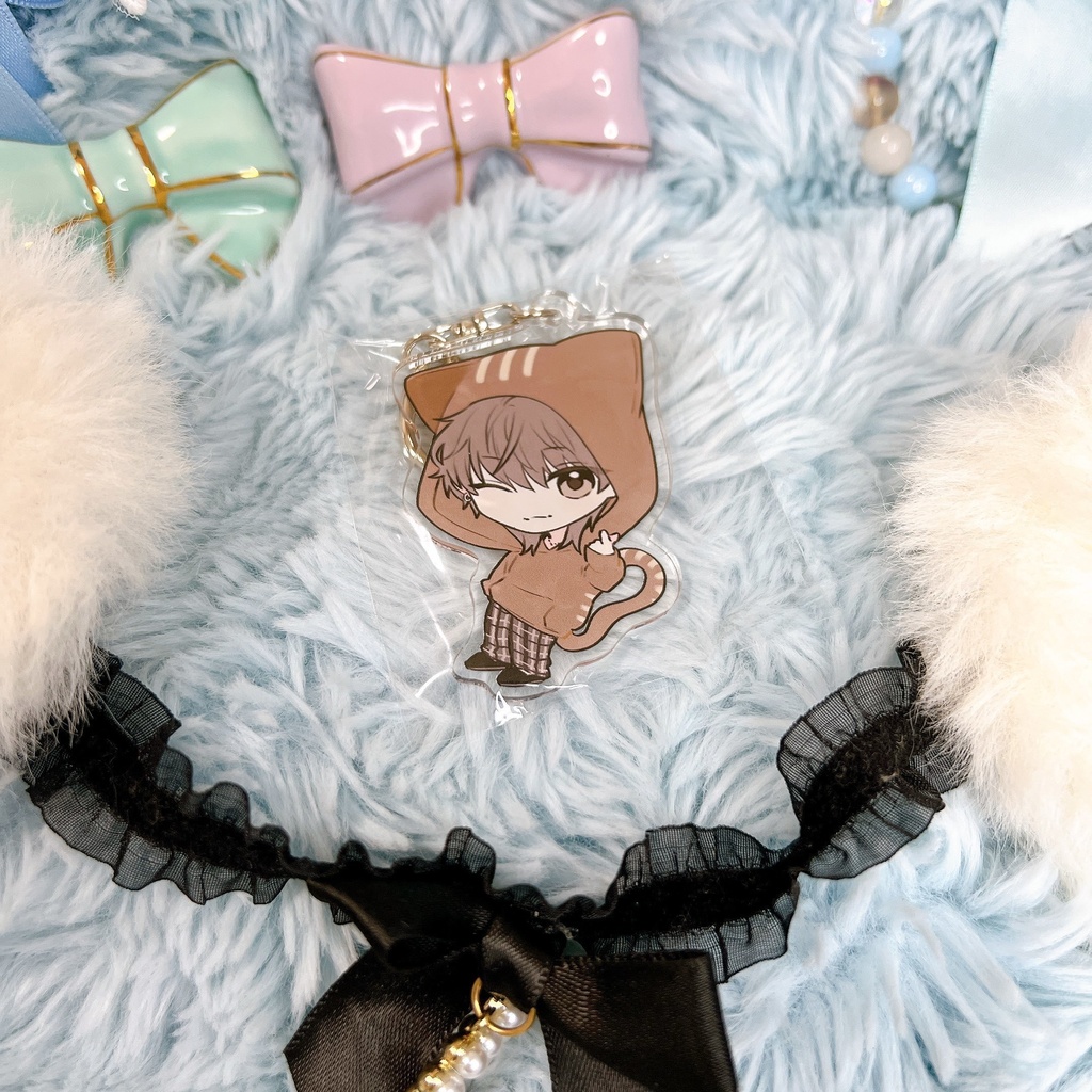 む ぎ。 #すぷらいぶ 猫耳パーカーアクキー