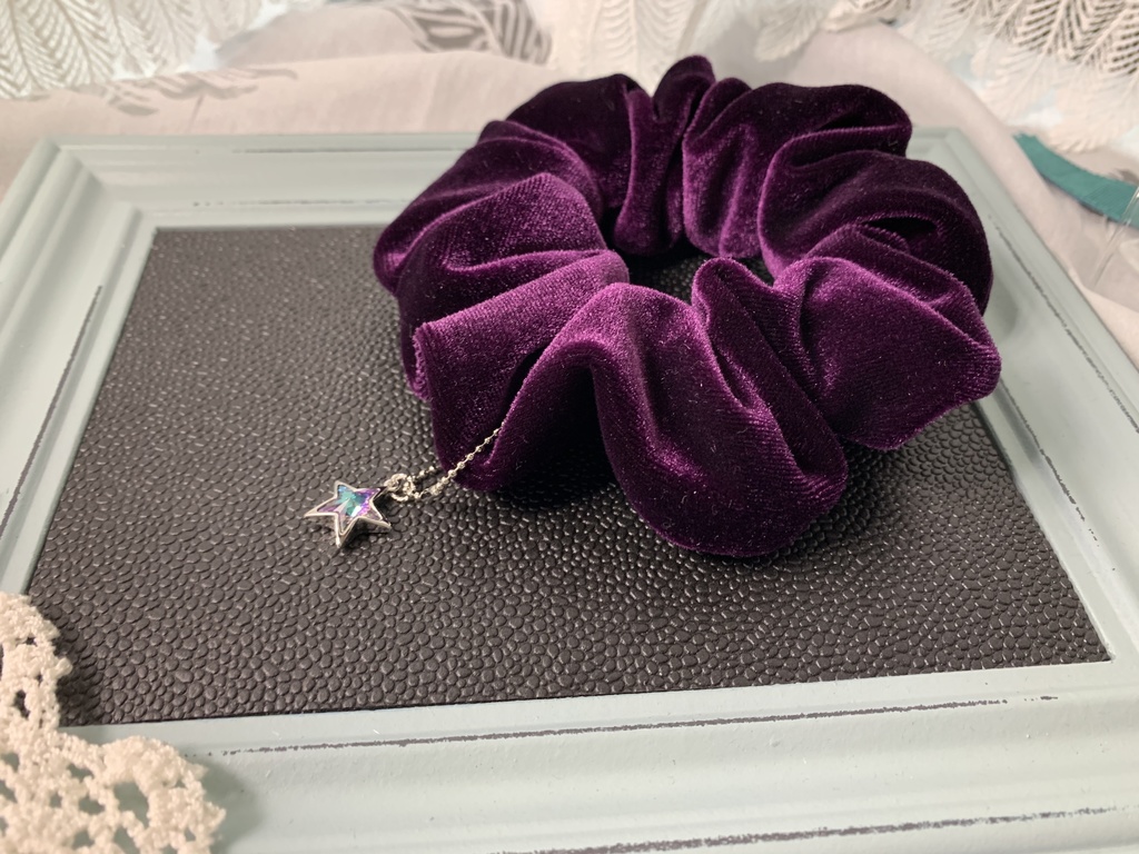 星野涼イメージシュシュ