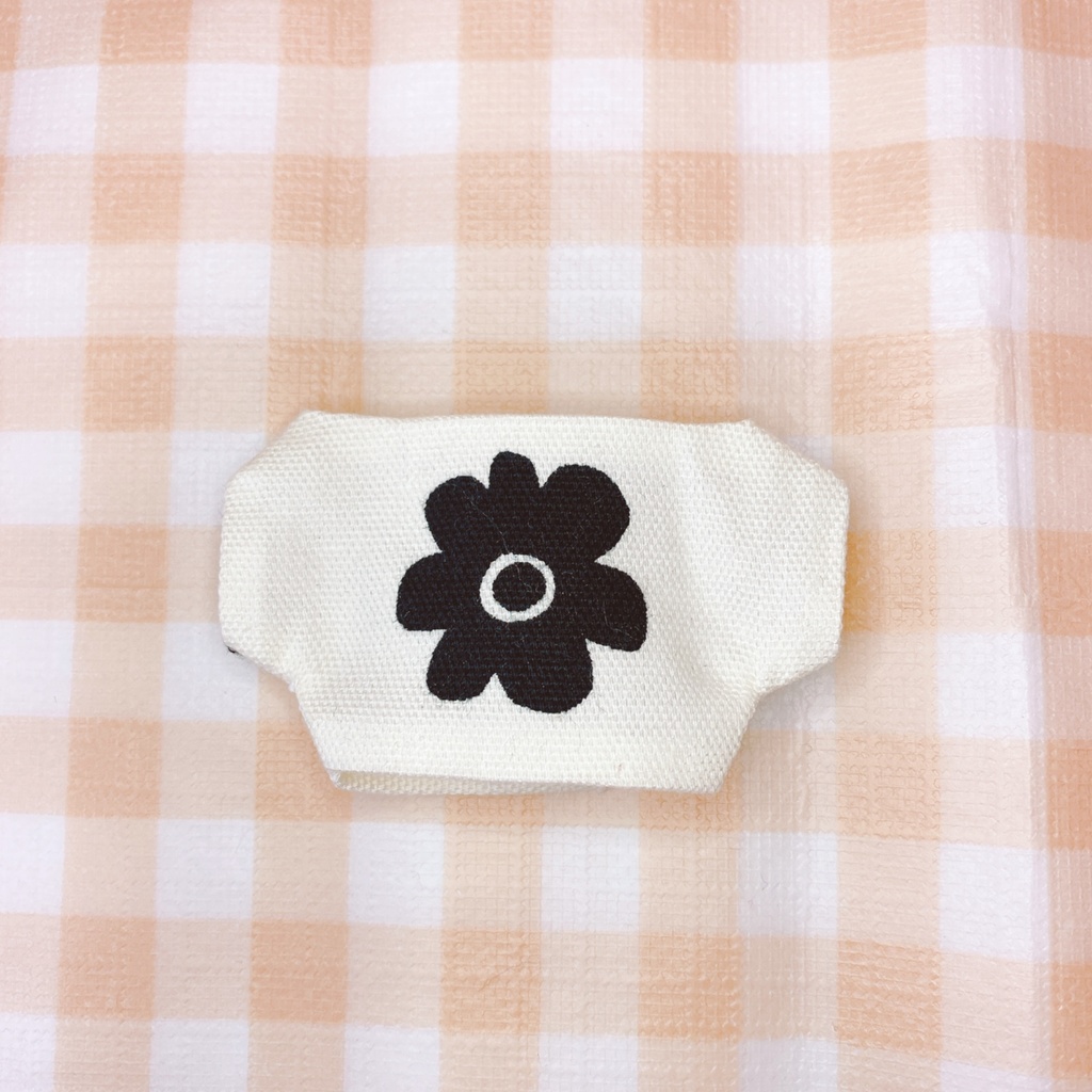 ぬい服 フラワーワンポイントTシャツ