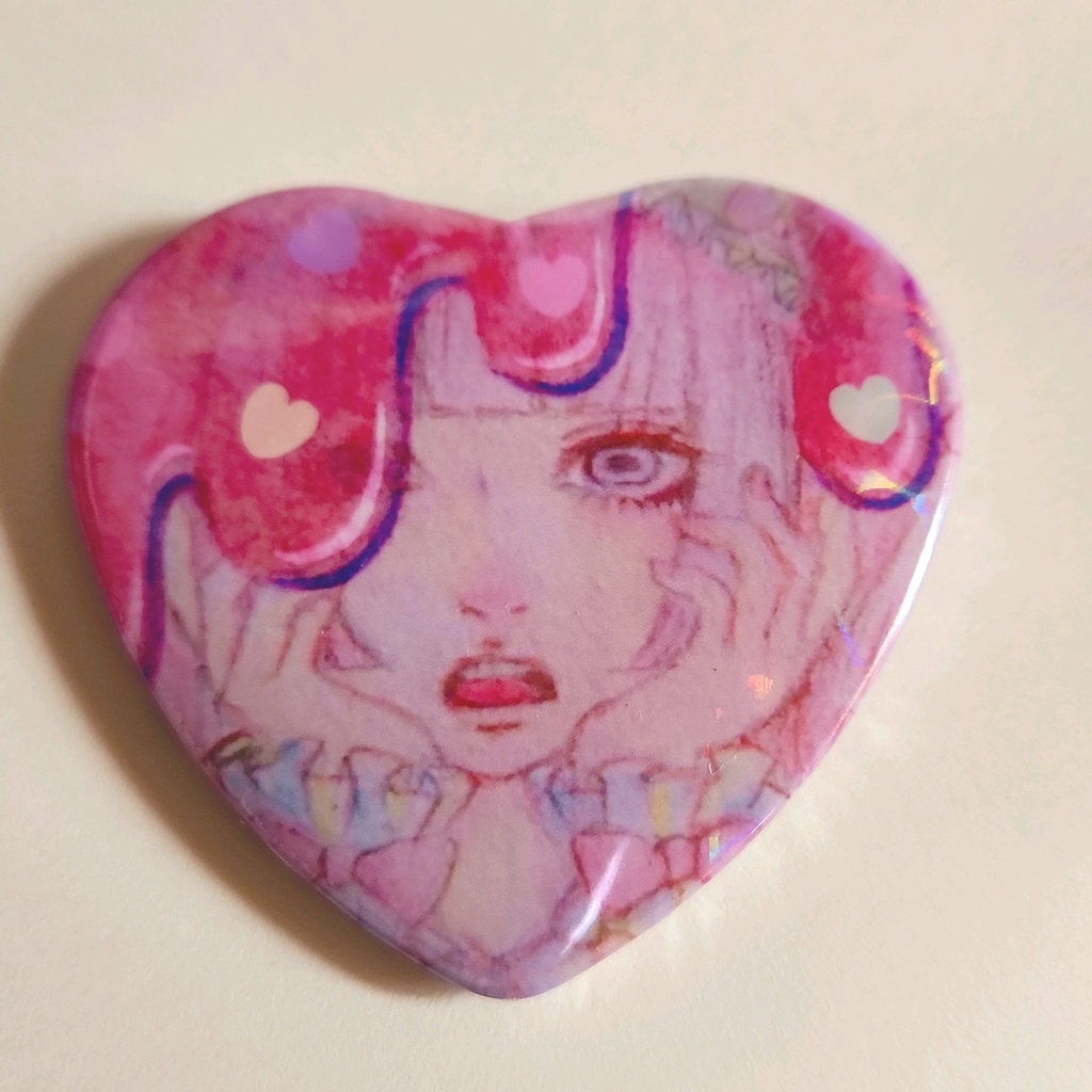 ハート缶バッジ