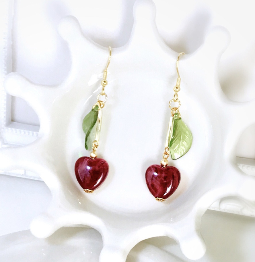 ハートのさくらんぼピアス・イヤリング