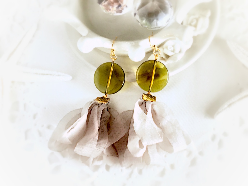 石切丸 イメージ 大振り ピアス イヤリング