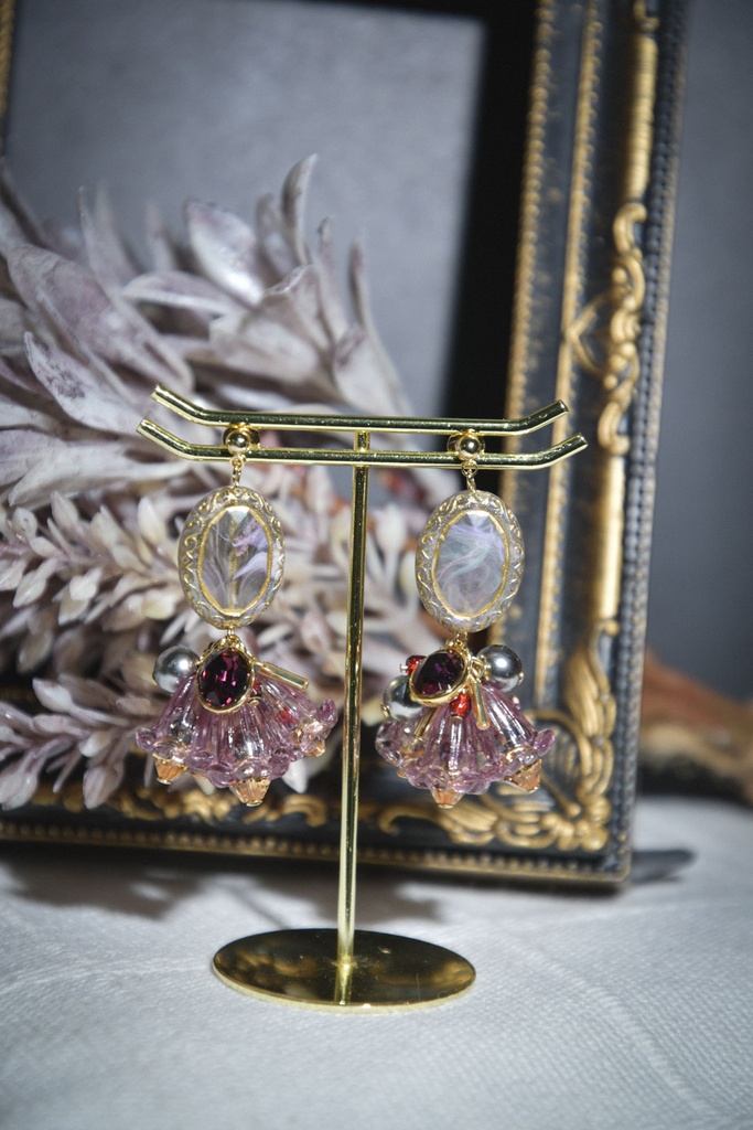 ベリアルイメージカラー　ピアス・イヤリング