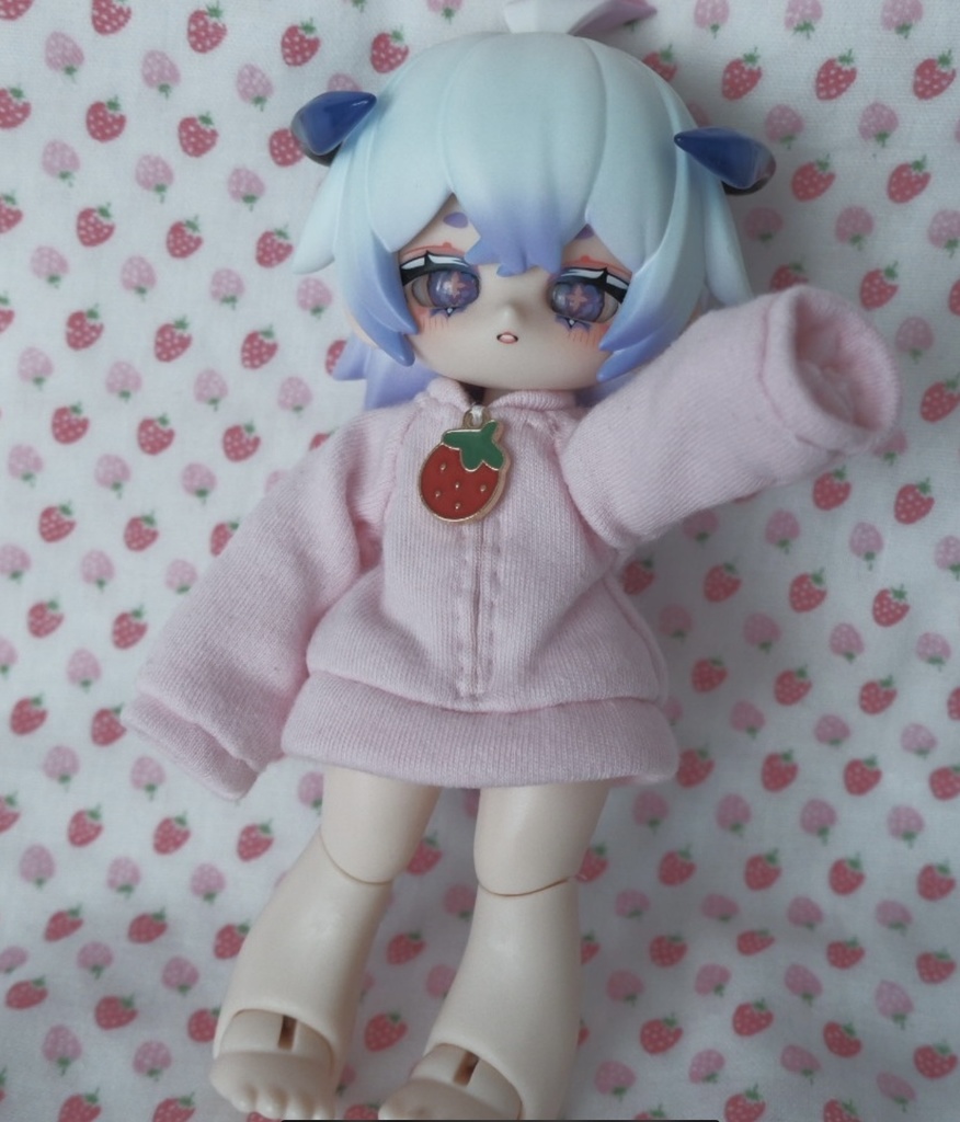 虫虫カフェ　メイドジャージ　ドール服