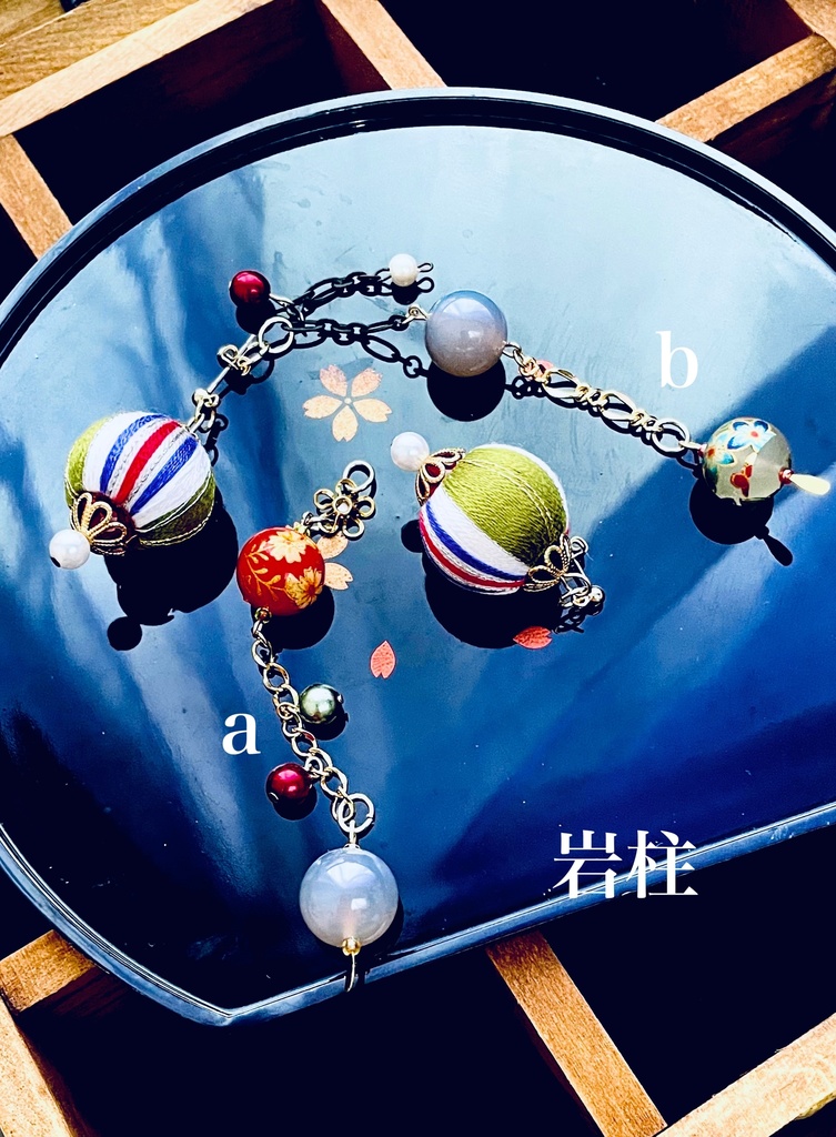 柱組の巻玉ピアス(イヤリング)