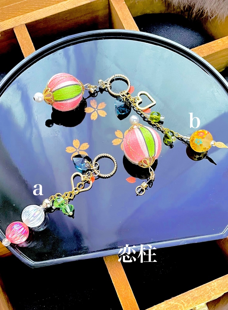 柱組の巻玉ピアス(イヤリング)