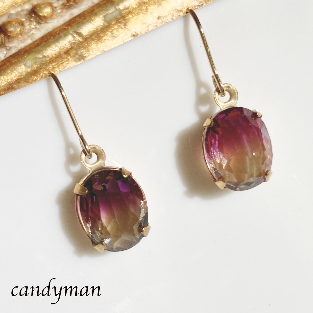 チャイナガラスの紫の1粒ピアス