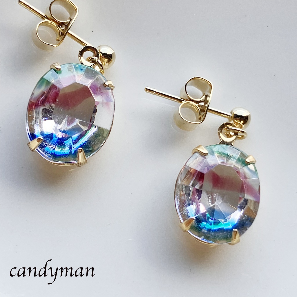 【送料込み】アイリスカラーのシンプルなピアス ジャーマンヴィンテージ