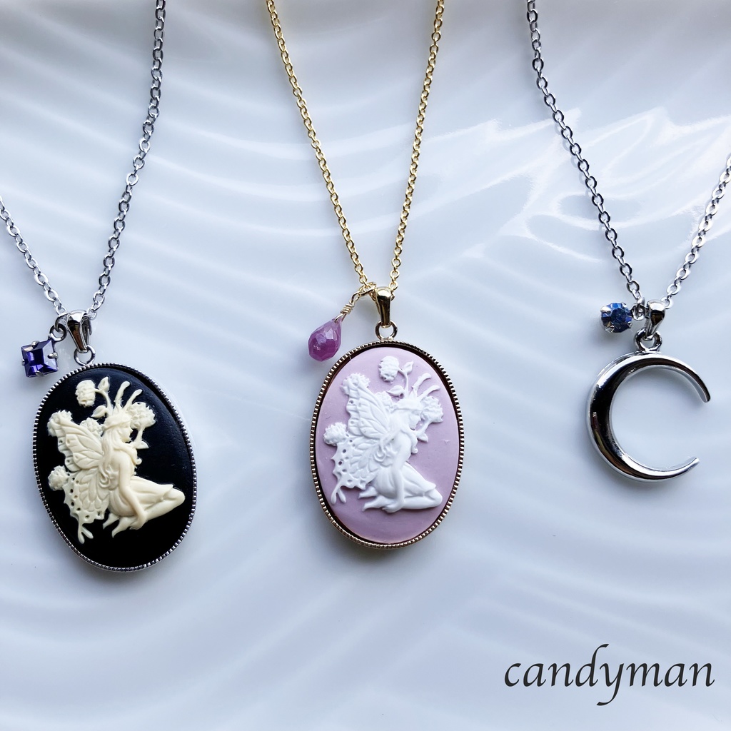 【送料込み】ラベンダーのお花の妖精カメオと紫色天然石のネックレス