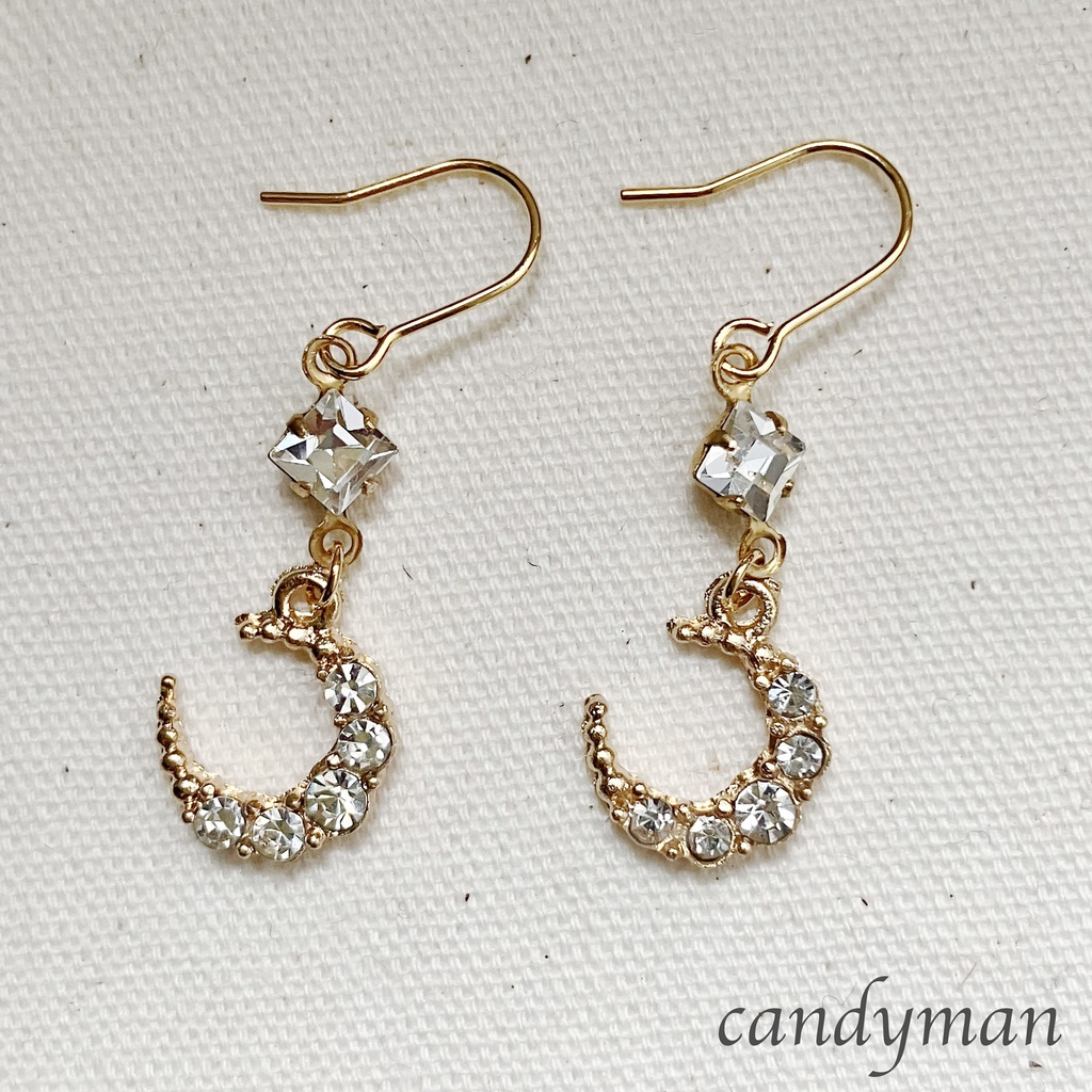 【送料込み】ヴィンテージクリスタルと三日月のピアス