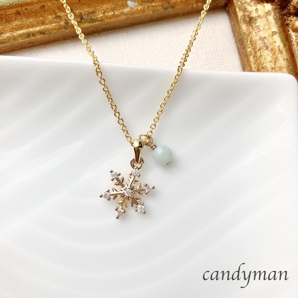 【送料込み】天然石アマゾナイトと雪の結晶のネックレス