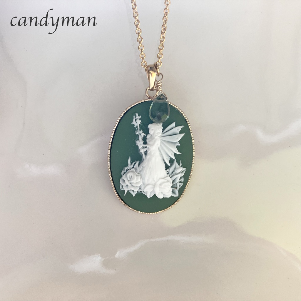 【送料込み】緑のお花の妖精カメオと緑色グリーンアパタイト天然石のネックレス