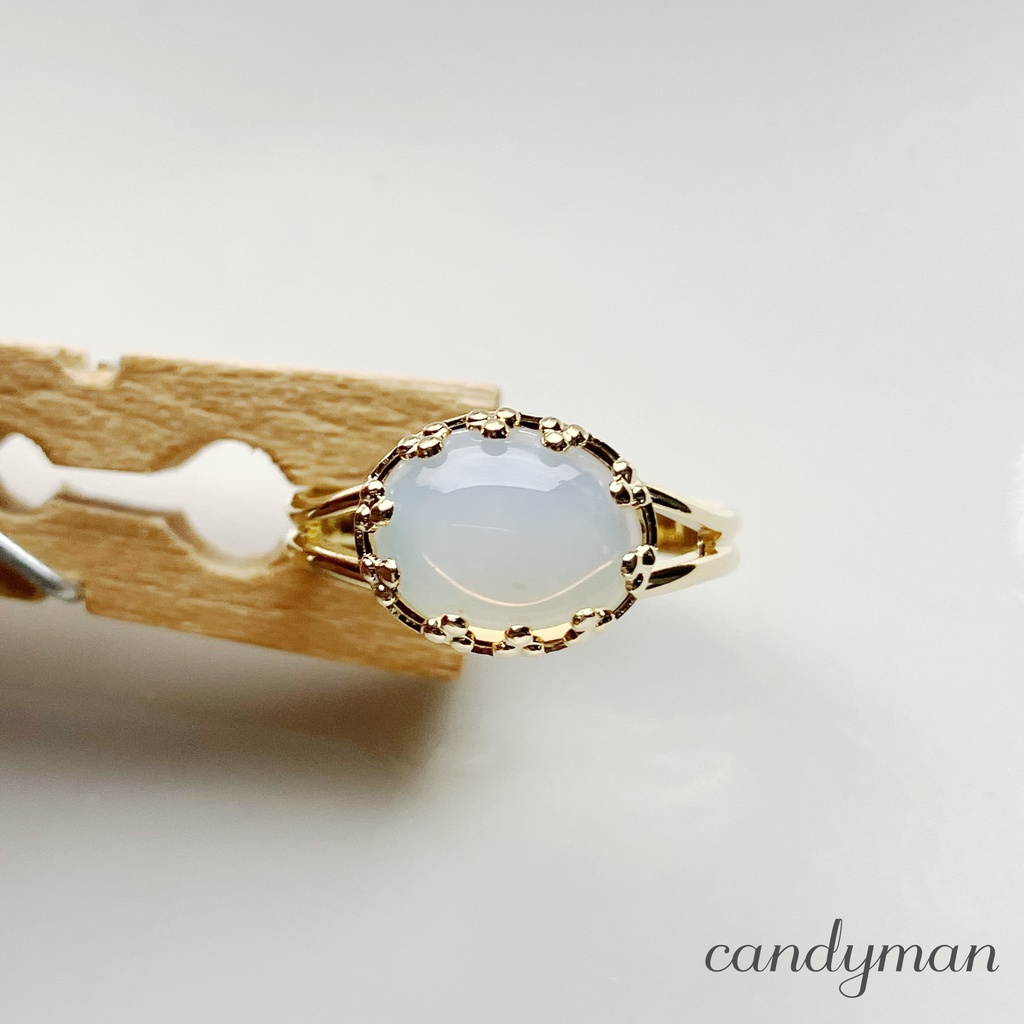 【送料込み】チェコヴィンテージ*ホワイトのレースリング