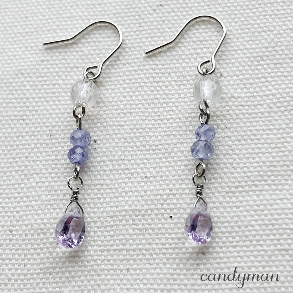 【送料込み】天然石アメジスト・タンザナイトのキラキラ紫陽花の雫ピアス