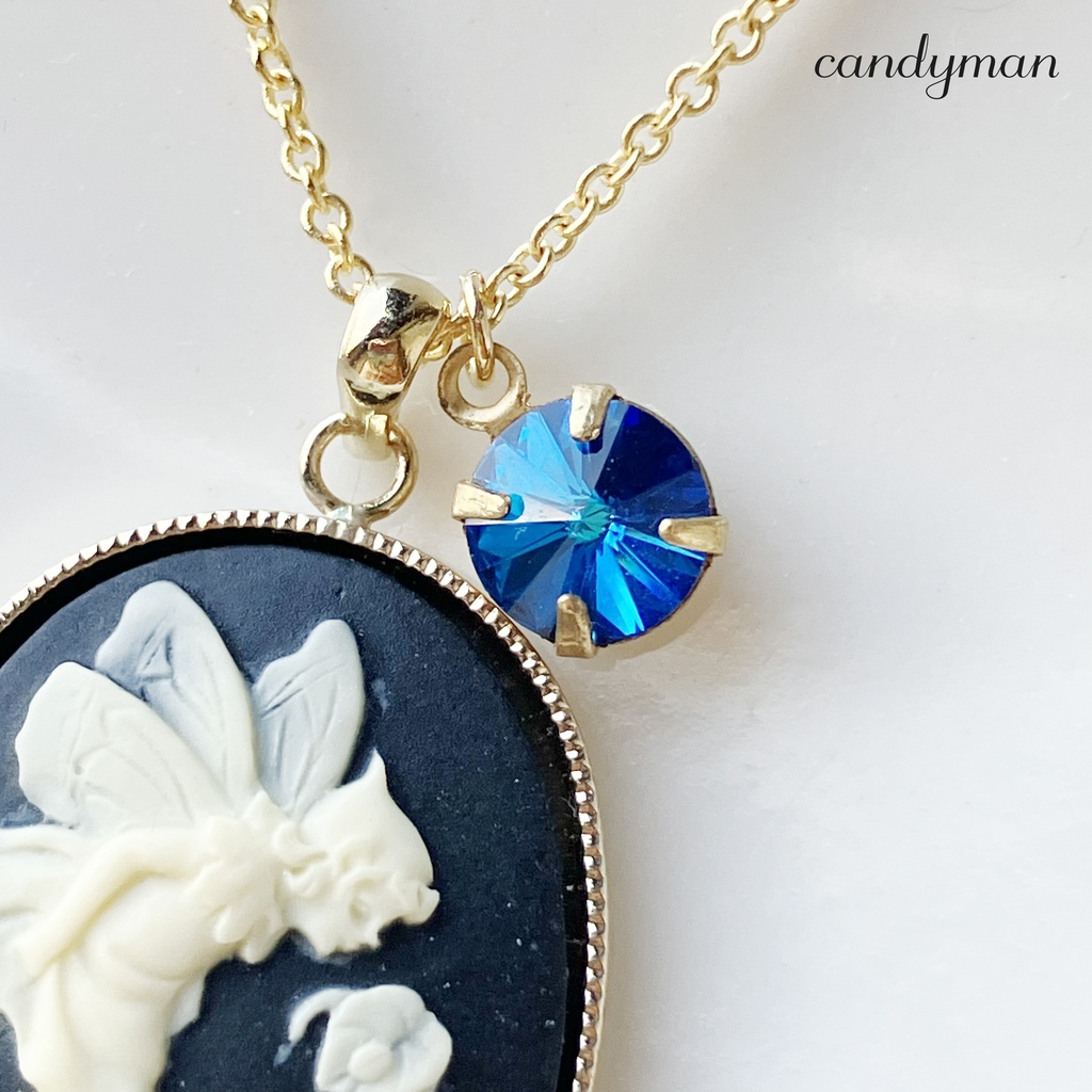 【送料込み】黒いお花の妖精カメオとバミューダブルーのヴィンテージストーンネックレス